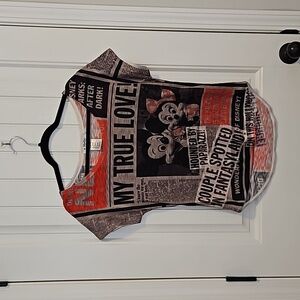 Women's Disney Park Newspaper T-Shirt  Size Small